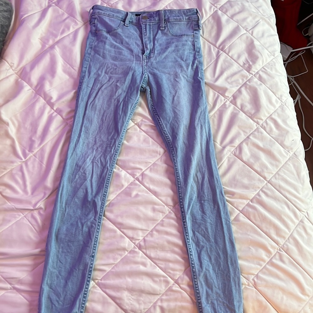 Hollister High Rise Jeans advanced stretch short